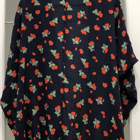 Aritzia Sunday Best kimono - Picture 9 of 10